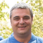 How does AppsAnywhere and virtualization improve the student experience?